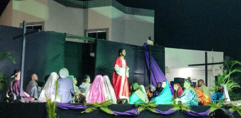 Espetáculo Paixão de Cristo neste domingo no Parque Bela Vista