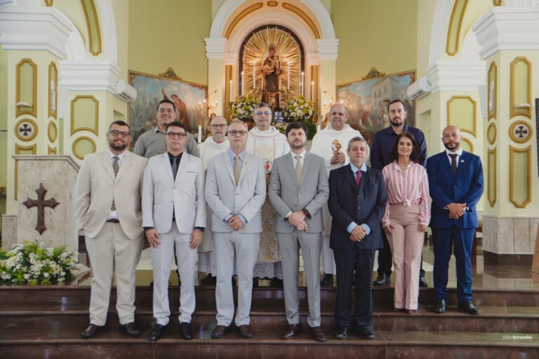Paróquia Santo Antônio celebra 79 anos de Porciúncula e destaca centenário em exposição fotográfica