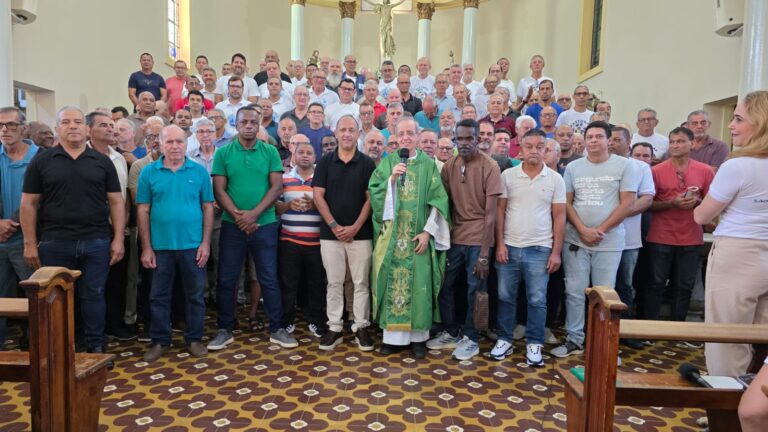 Paróquia São José do Avahy celebra Dia dos Pais e abre Semana da Família em Itaperuna
