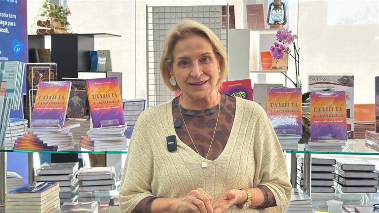 A família na era digital Amar, educar e evoluir 