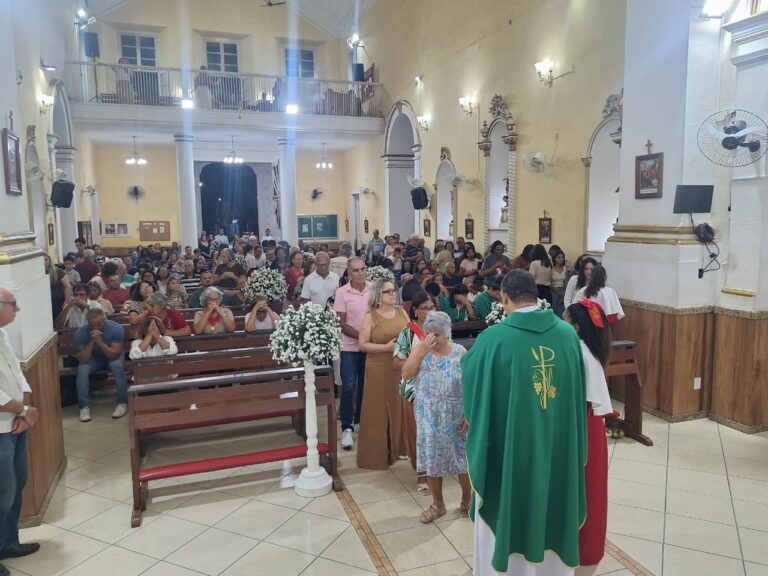 Padre filho da Paróquia São Gonçalo e ordenado em Teresina preside celebração na baixada campista