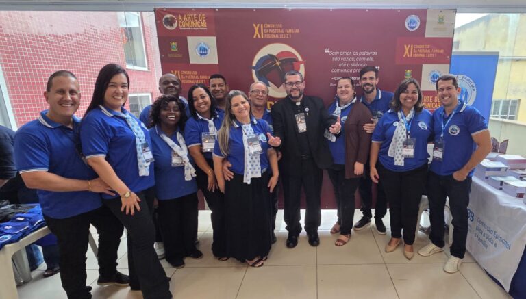 Diocese de Campos participa do XI Congresso Regional da Pastoral Familiar em Volta Redonda