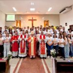 Bispo de Campos presidiu celebração de Crisma e Primeira Eucaristia no bairro Capão